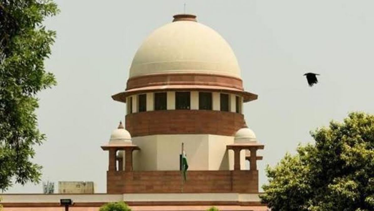 Supreme Court: Hearing on petitions against abrogation of Article 370 today