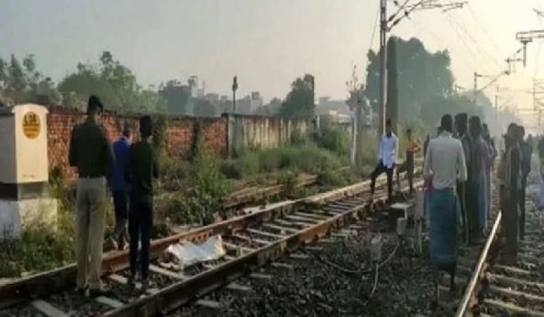 रेल पटरी के पास अचानक हुआ बम विस्फोट, कचरा बीनने आए शख्स के उड़े परखच्चे