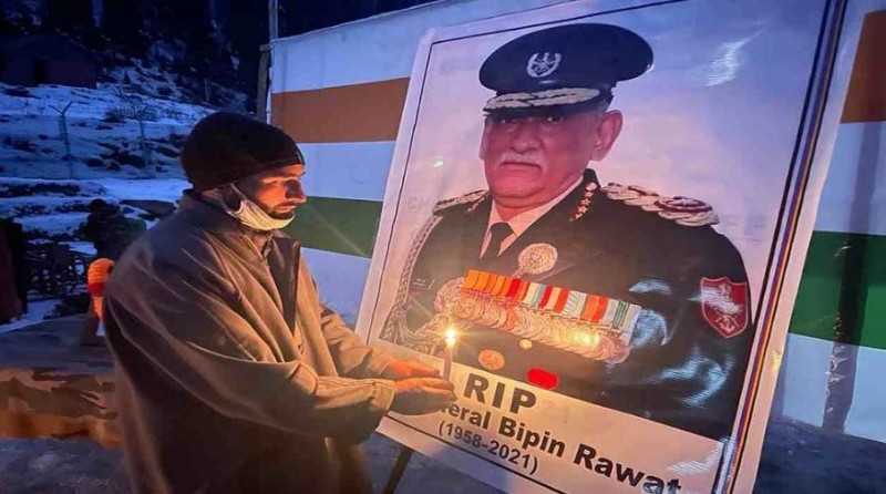 General public will pay their last tribute to General Rawat today