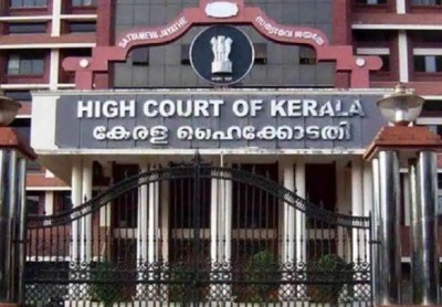 'Lock men inside, let women go out', says High Court
