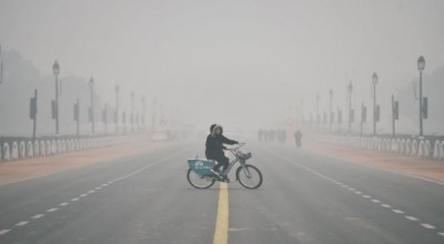 Pollution continues in Delhi, now cold and fog together increase the problem