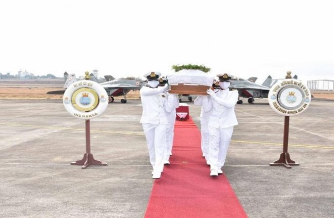 Final farewell given to MiG-29K pilot commander Nishant Singh in Goa with full military honours