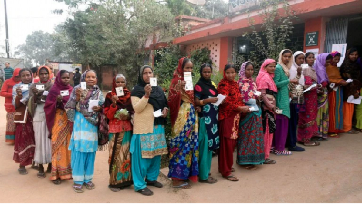 Jharkhand Assembly Election: Voting for third phase continues, 13.05% voting till 9 pm