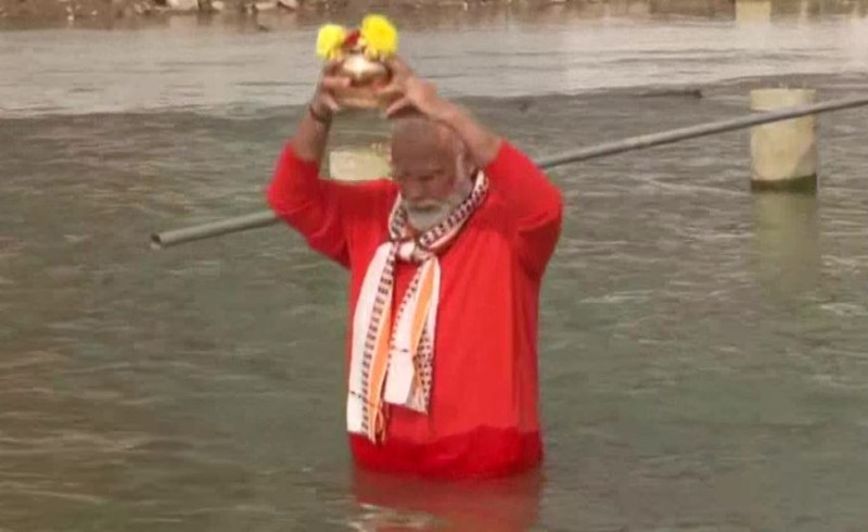 Kashi Vishwanath Dham: PM Modi takes a holy dip in river Ganga