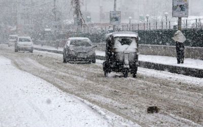 Snowfall in North India increases cold, temperature fall in Delhi