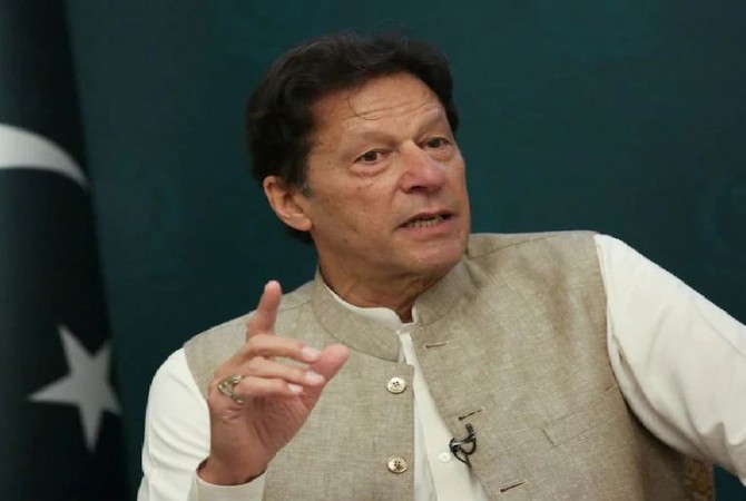 पाकिस्तान ने  जख्म खुद को दिए हैं: इमरान खान