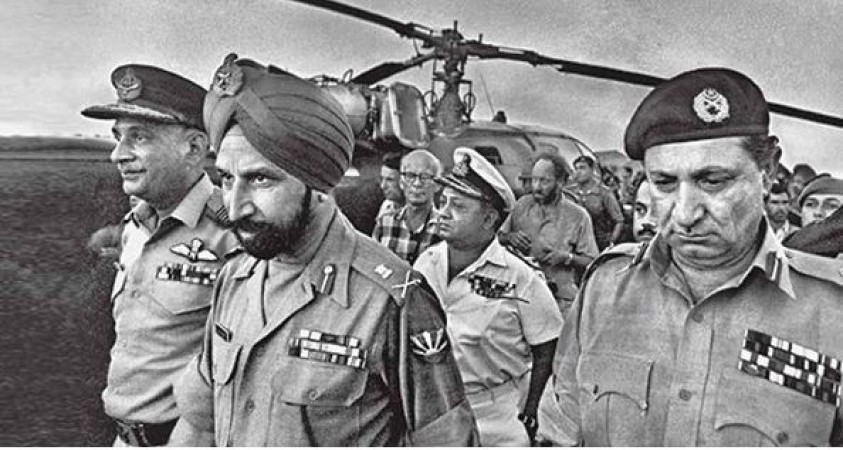 1971 Vijay Diwas when Pakistan army surrender before India in just 13 days