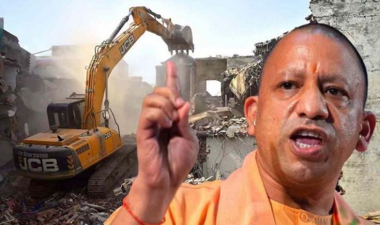 Yogi govt to demolish 1000 illegal farmhouses built on the banks of Yamuna!
