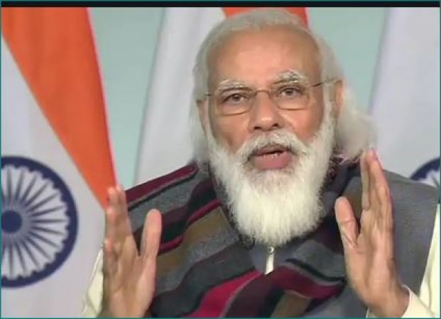 PM Modi address farmers saying 'We are ready to talk with bowed heads and folded hands'.