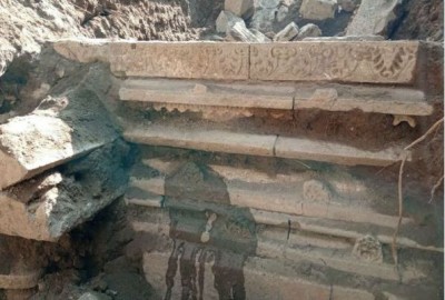 उज्जैन: महाकालेश्वर मंदिर में खुदाई के दौरान मिली प्राचीन दीवार, सामने आ सकते हैं कई ऐतिहासिक राज