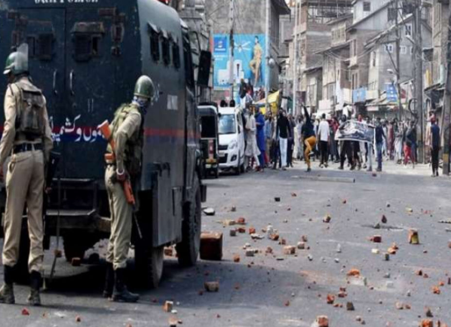 190 incidents of stone-pelting in Kashmir valley, infiltration figure will shock