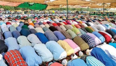 गुरुग्राम: खुले में नमाज़ को लेकर नहीं थम रहा विवाद, हिन्दू संगठन बोले- घर वापसी कर लें मुस्लिम