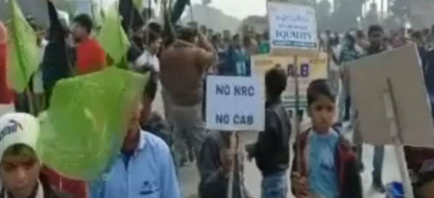 NRC and CAA: RJD puts children ahead in Bihar Bandh, criticism starts