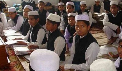 Why is the number of students studying in madrassas decreasing under Yogi Govt?