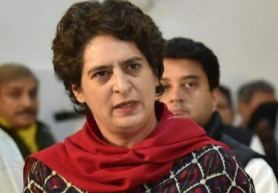 Priyanka Gandhi attacked Home Minister Amit Shah, says, 'They will form the government, then they will call you fool'
