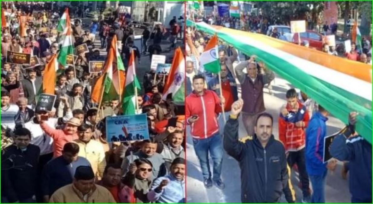 CAA's support still continues in Uttarakhand, Hindu organizations shout slogans of Shriram