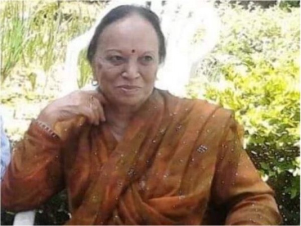 Former Himachal Pradesh CM Shanta Kumar's wife dies due to corona