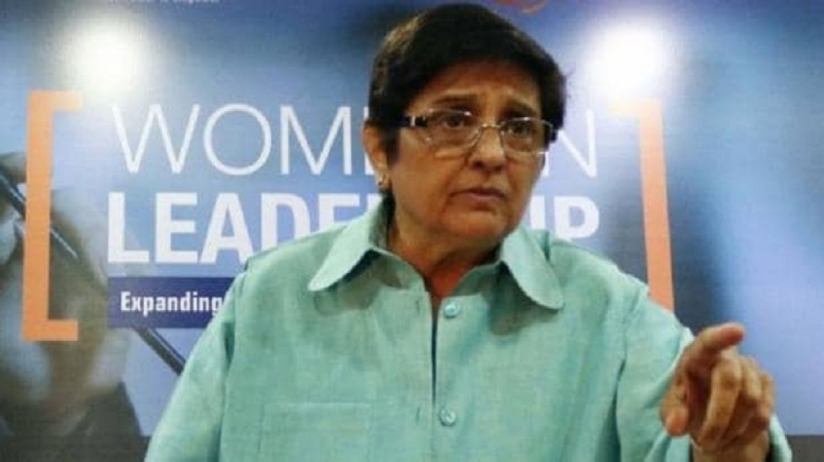 Kiran Bedi's open letter to Puducherry CM Narayanasamy and alleges him