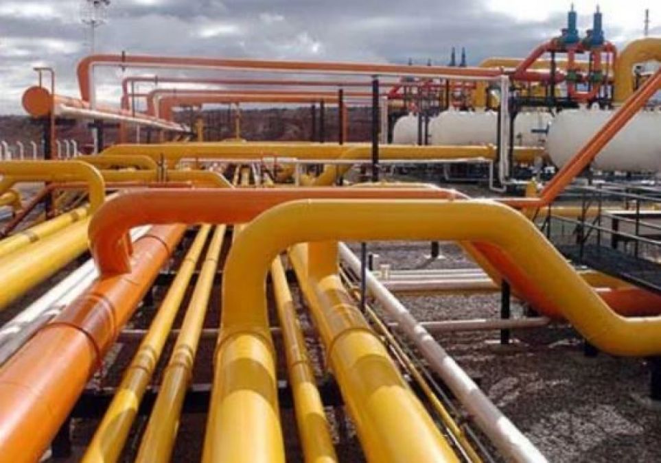 Gas pipeline broke in Haldiram Plant, many factories vacated in Noida
