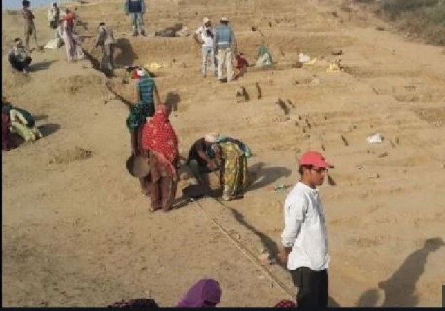 Soon the historic city of Rakhigarhi will be identified, a museum can be built