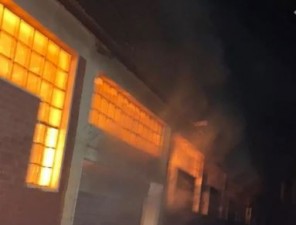 Massive fire breaks out at Kullu's cardboard factory, loss of crores