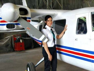 Ayesha Aziz became India's youngest female pilot