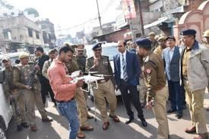 झांसी में पुलिस ने सात बांग्लादेशी को पकड़ा, पूछताछ जारी