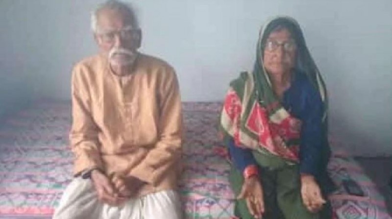 Unique example of love! The husband died, the wife also took her last breath near the dead body.
