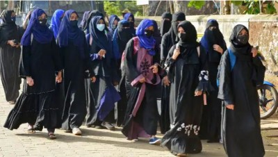 Hijab controversy: Karnataka High Court sai - Gita of the Constitution for us