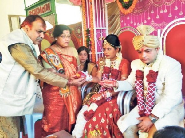 Indore: A family married her daughter-in-law after the death of her husband