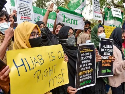 Can Muslim girls wear hijab in school? Karnataka HC delivers historic verdict