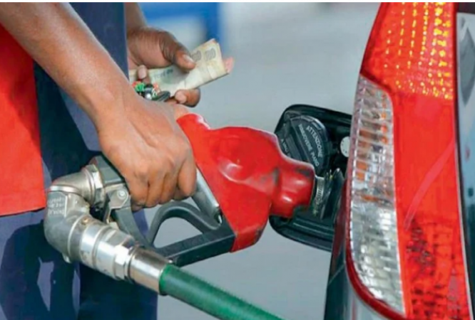 Petrol price crosses Rs 88-mark, know today's rates in your city