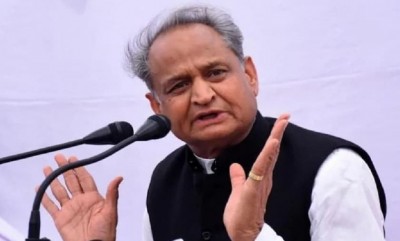 CM Ashok Gehlot also admitted that Hindu religion does not teach violence!