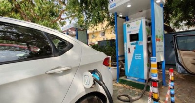 100 electric charging stations to be opened soon in Delhi