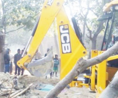 Indore: Illegal plot possession case surfaced, corporation team reaches Sukhlia