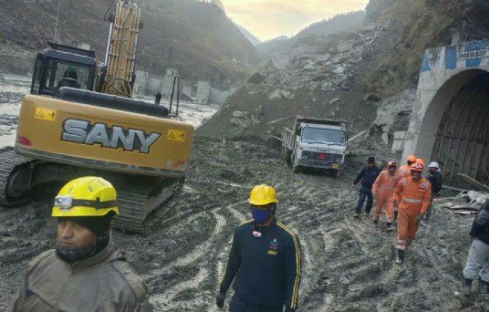 Rescue operation continues, 40 bodies recovered so far, 164 still missing