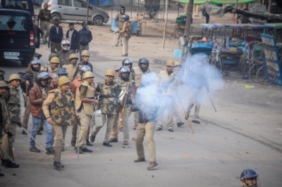 कानपुर CAA हिंसा में मारे गए युवकों के परिजन में बढ़ा आक्रोश, पुलिस के खिलाफ दर्ज होगा हत्या का मामला