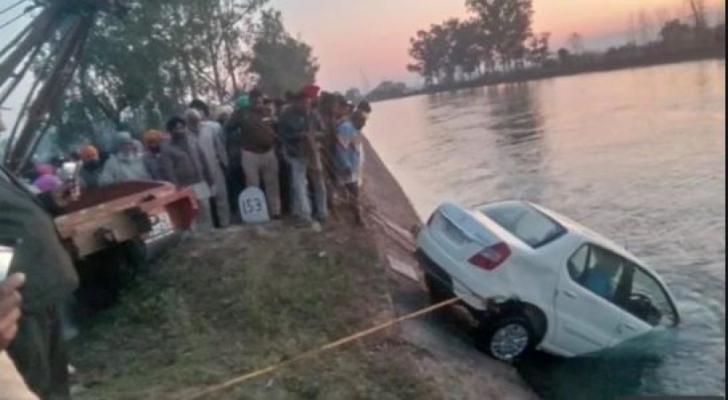 Tragic accident: Brother- Sister dies after car falling in canal