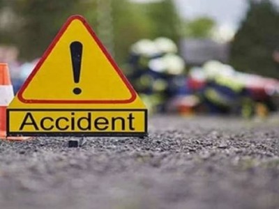 खौफनाक हादसा: सड़क दुर्घटना में मारे गए लोगों को देखने गए पड़ोसी, हुए हादसे का शिकार