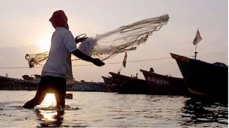 Pak took over 50 Indian fishermen in 4 days, 9 boats seized