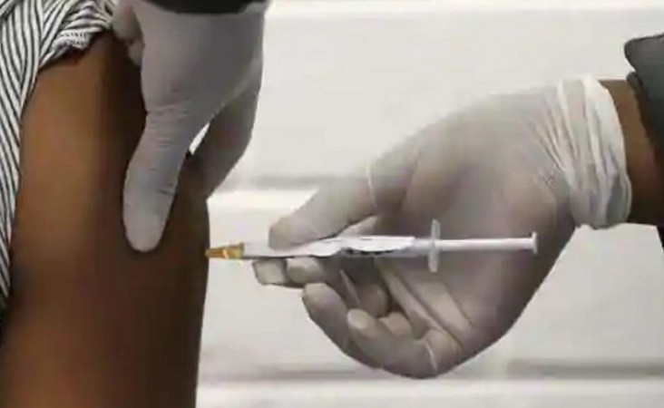 UP police arrested 4 people for testing corona vaccine without permission