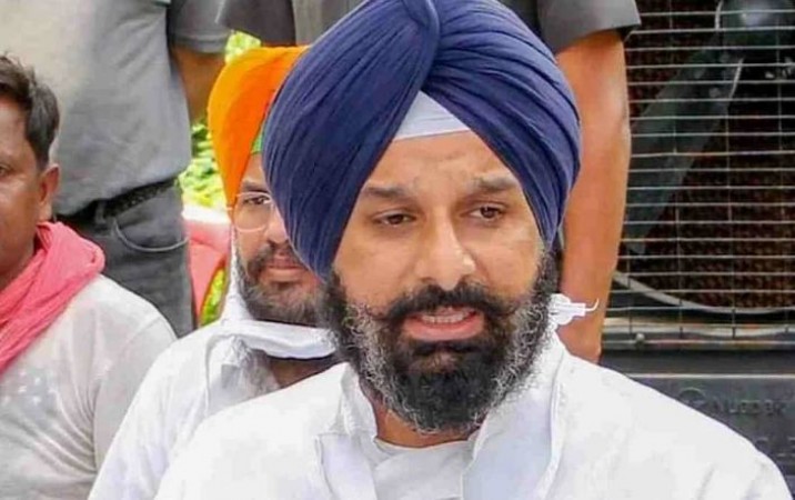 Akali Dal leader Bikram Singh Majithia surrenders, drugs case registered