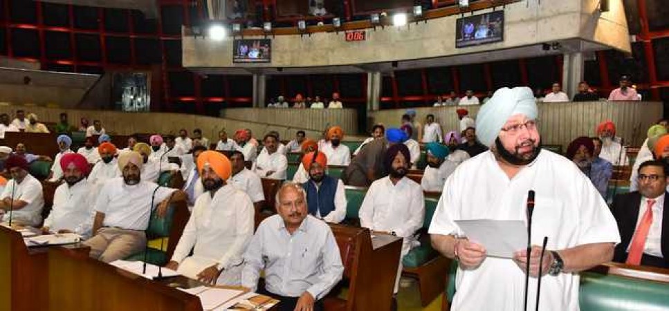 CM Amarinder Singh seen defending his minister