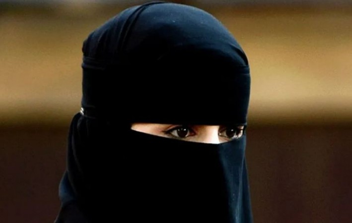 Hearing on hijab dispute completed, Karnataka HC reserves verdict
