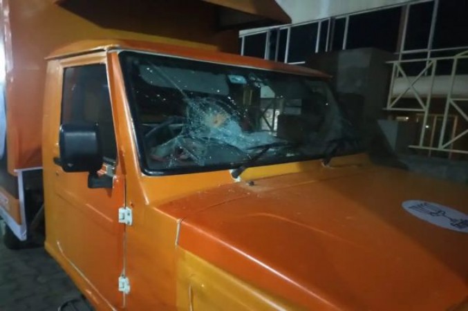 Violence begins in Bengal after assembly election announcement, vandalized in BJP office