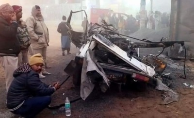 Police vehicle hit by speeding truck, 3 policemen killed