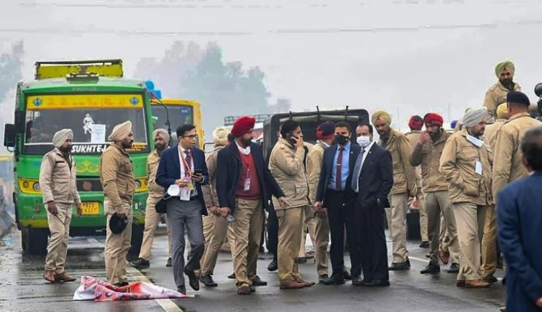 पाकिस्तान बॉर्डर के पास PM की सुरक्षा में चूक ने खड़े किए कई सवाल, कौन जिम्मेदार ?
