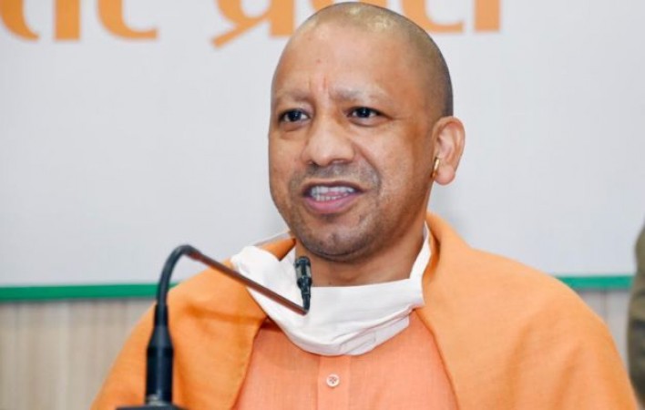 CM Yogi orders, 'Corona vaccination should be done according to guidelines of Government of India'