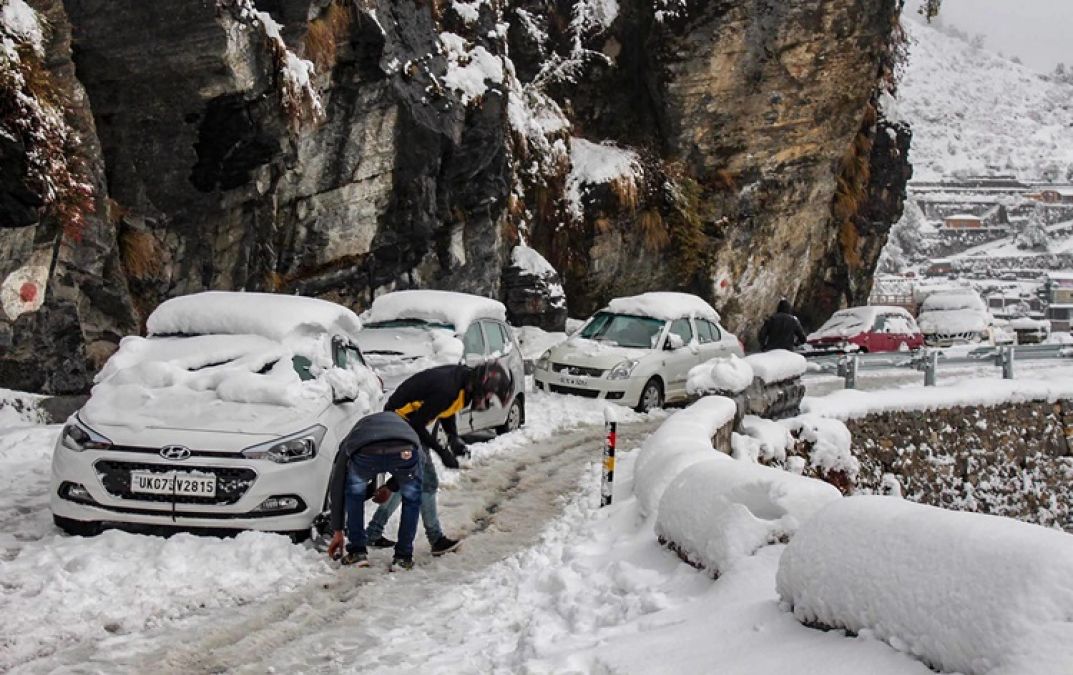 Heavy snowfall will occur in Uttarakhand, Meteorological Department issued red alert