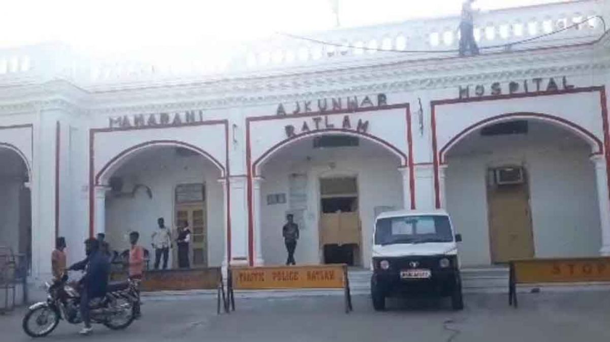 Madhya Pradesh:  Ratlam girl attempt suicide after boyfriend threat her to throw acid attack